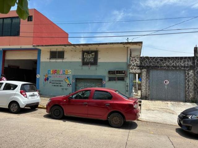 TERRENO COMERCIAL EN VENTA CON CONSTRUCCION EN MIGUEL HIDALGO, CENTRO, COATZACOALCOS, VERACRUZ