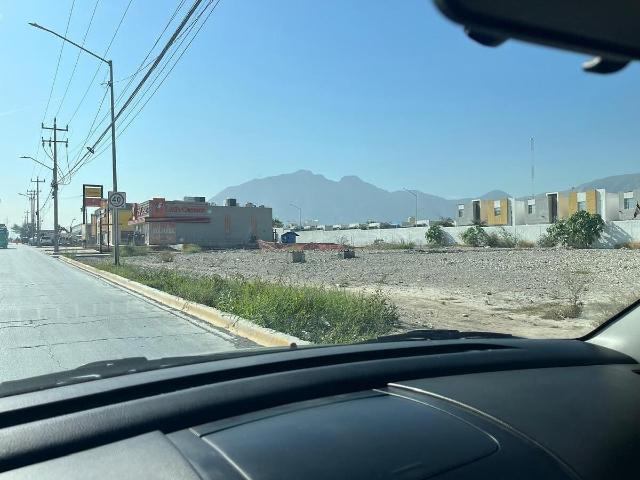 Terreno Comercial en Venta en Alianza Real, Escobedo