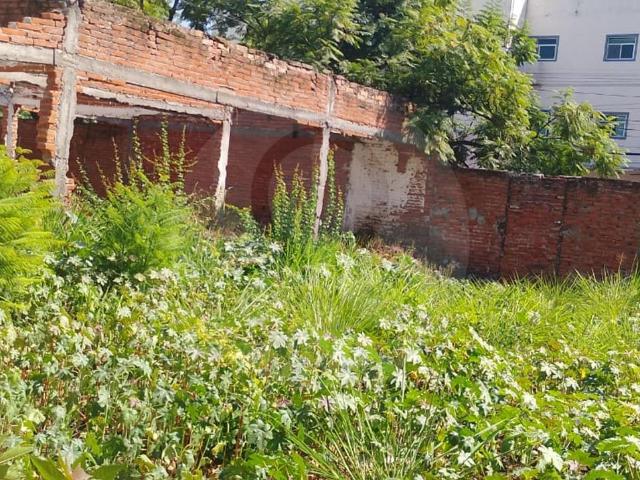 Terreno Comercial en venta en Fraccionamiento Volcanes de Cuautla