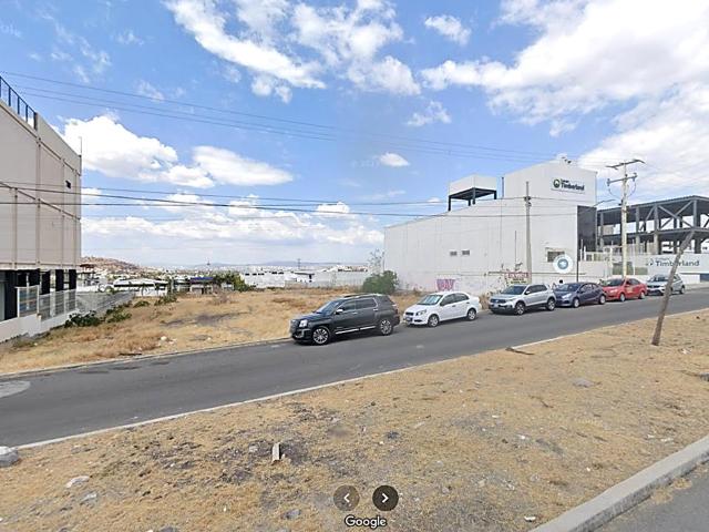 Terreno comercial en venta en LOS OLVERA