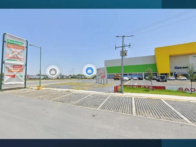 Terreno comercial en venta en Multicomercial en Guadalupe