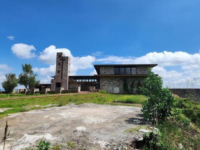 Terreno COMERCIAL en Venta en Prado Sur Tres Marías
