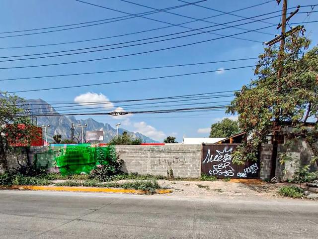 Terreno Comercial en Venta en Santa Catarina