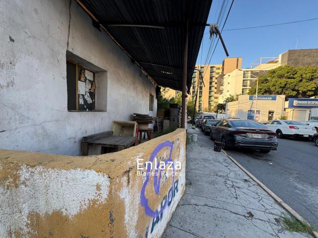 Terreno Comercial en Venta en San Pedro Centro