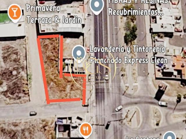 TERRENO COMERCIAL EN VENTA FRENTE A CANTERA CELAYA
