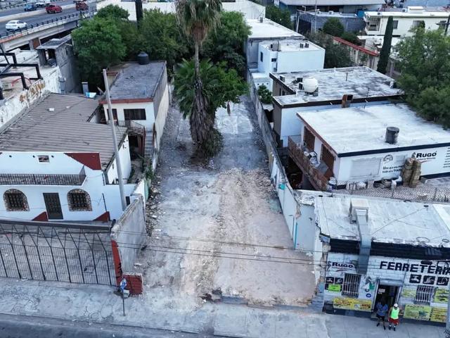 Terreno comercial en venta o renta zona Buenos Aires
