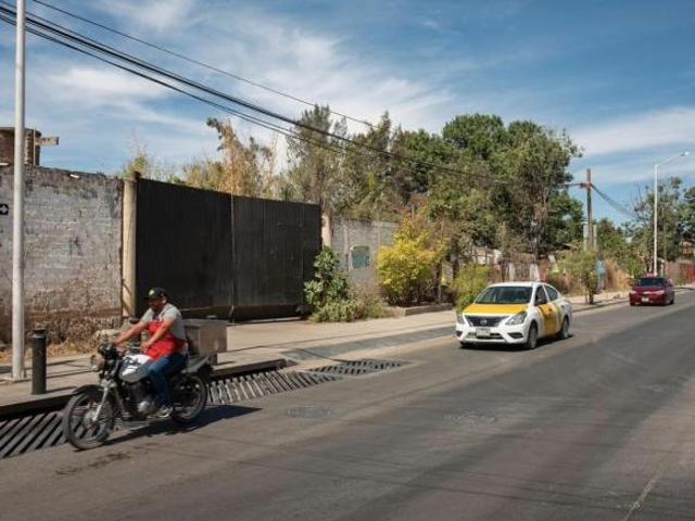 Terreno comercial en venta, sobre avenida, en el centro de Tesistán, Santa Lucía, con permisos