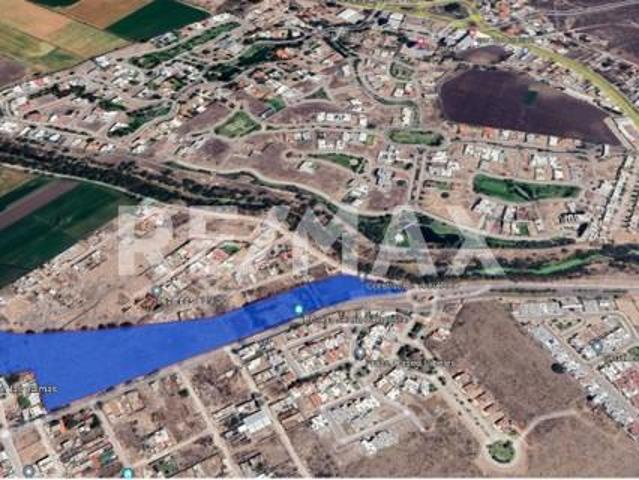 Terreno comercial en el venta en El Lago