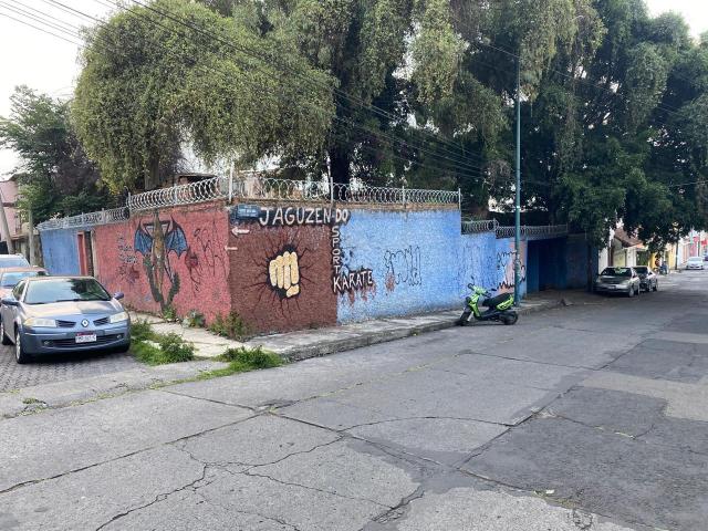 Terreno comercial en esquina Vicente Santa maria