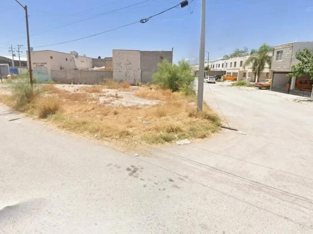 Terreno Comercial en Hacienda Santa María, Torreón VENTA