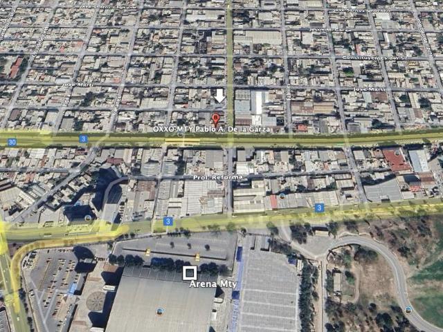 Terreno comercial en Pablo A. de la Garza yJose M Oton