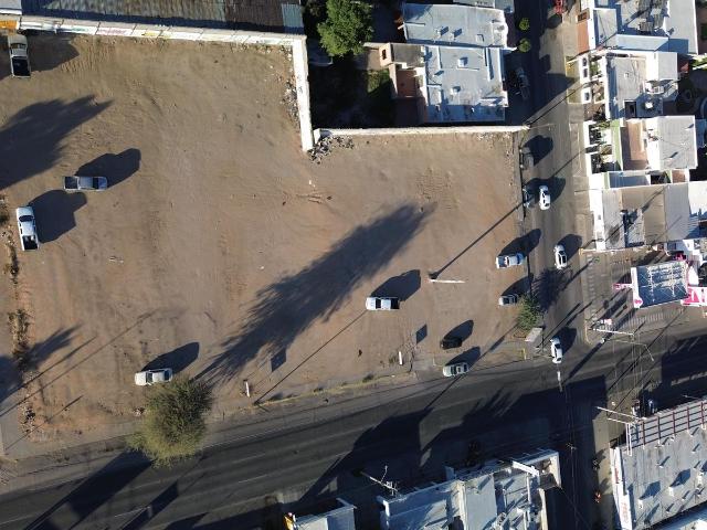 Terreno comercial en renta