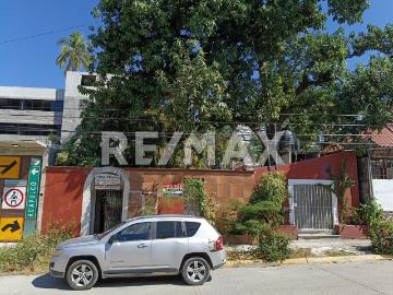 terreno comercial en renta
