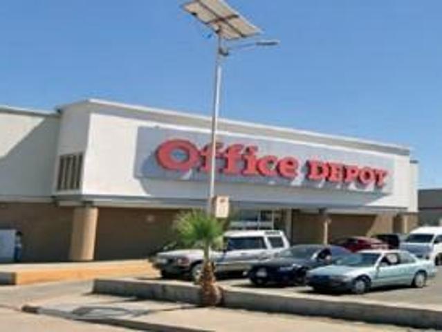 Terreno comercial en RENTA