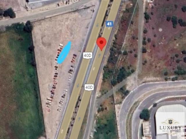 Terreno comercial en renta