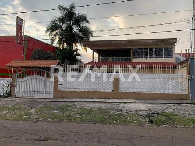 Terreno Comercial en Renta