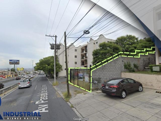 TERRENO COMERCIAL EN RENTA