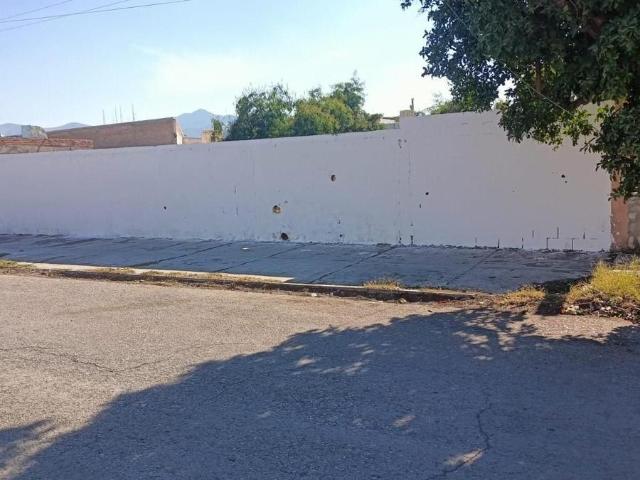 TERRENO COMERCIAL EN RENTA, COL. AMPLIACI?N LOS ?NGELES, TORRE?N, COAHUILA