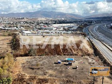 Terreno Comercial en Renta de 25,000 m2, en Murua, Tijuana