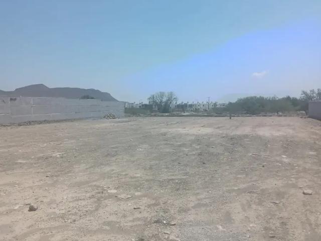 Terreno comercial en renta en avenida principal, Poniente de Saltillo