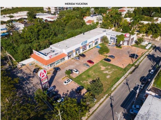 Terreno Comercial en renta en Montebello sobre La Av. Garc?a Lav?n, M?rida