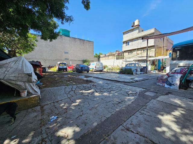 Terreno Comercial en Renta | Los Reyes Ixtacala, Tlalnepantla | 320 m²