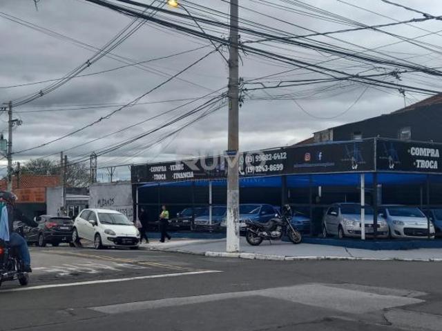 Terreno comercial na Avenida Governador Pedro de Toledo