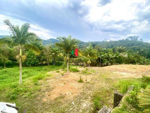 TERRENO COMERCIAL NO BAIRRO CLARAIBA, NOVA TRENTO SC