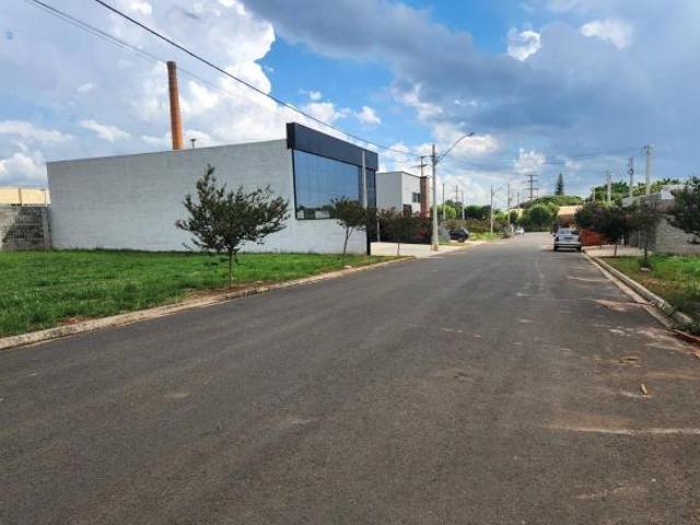 Terreno comercial no bairro Jardim Blumenau IV