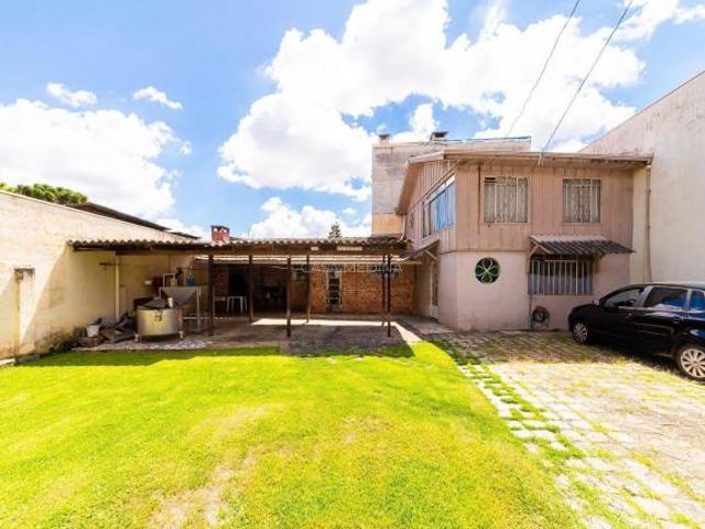 Terreno comercial no Prado Velho próximo a PUC