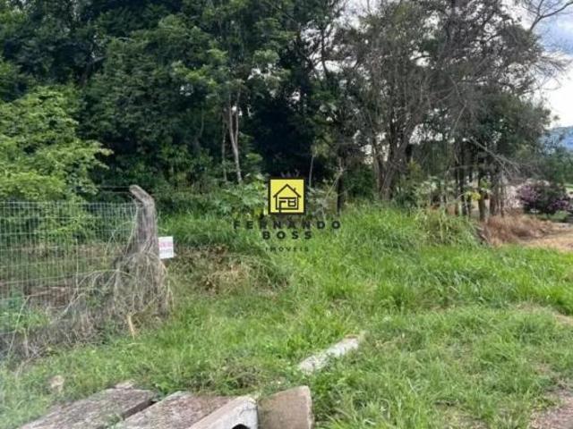 Terreno comercial ou residencial! Por apenas R$ 130.000,00, no bairro Viaduto rua Plinio Salgado!