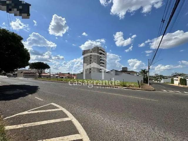 Terreno comercial para Locação em Uberlândia/MG Santa Mônica