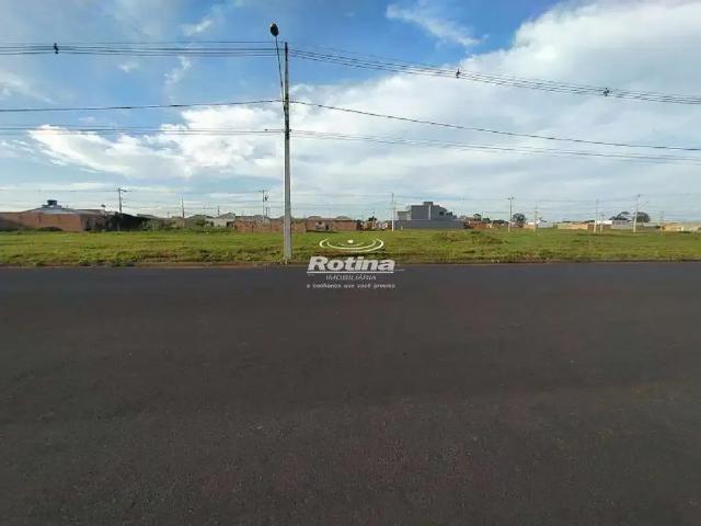 Terreno comercial para Locação em Uberlândia/MG Residencial Lago Azul