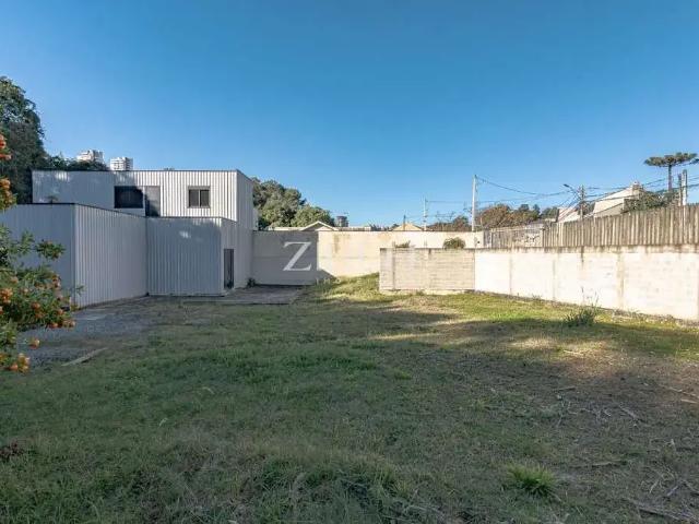 Terreno comercial para Locação em Curitiba/PR Mossunguê