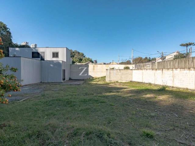 Terreno comercial para Locação em Curitiba/PR Mossunguê
