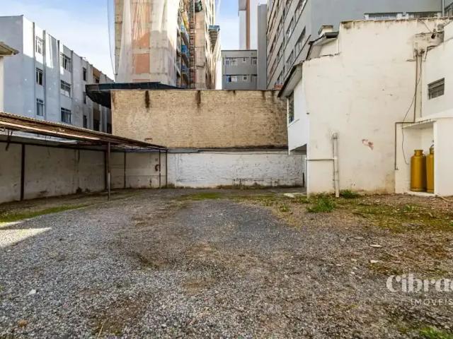 Terreno comercial para Locação em Curitiba/PR Centro