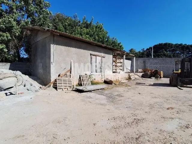 Terreno comercial para Locação em Curitiba/PR Pinheirinho