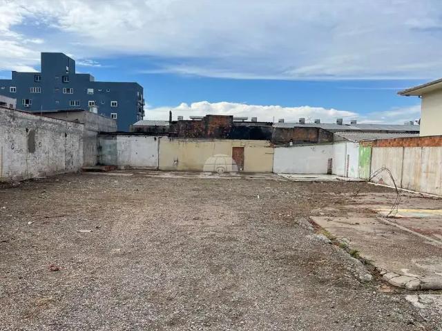 Terreno comercial para Locação em Curitiba/PR Rebouças