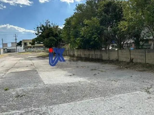 Terreno comercial para Locação em Curitiba/PR Xaxim