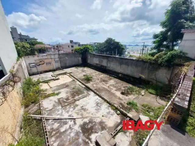 Terreno comercial para Locação em Florianópolis/SC Estreito