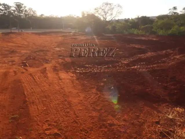 Terreno comercial para Locação em Londrina/PR Yara