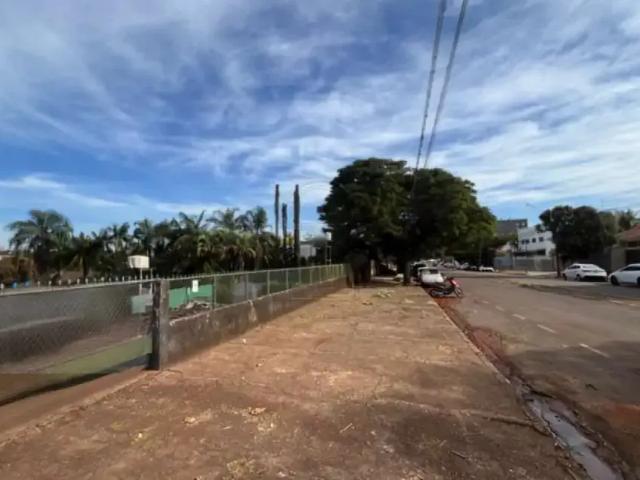 Terreno comercial para Locação em Maringá/PR Zona 08