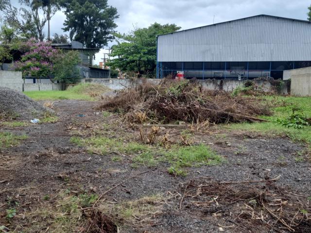 Terreno comercial para Locação em Mesquita/RJ Edson Passos