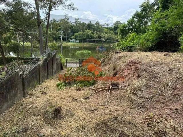 Terreno comercial para Locação em Osasco/SP Três Montanhas