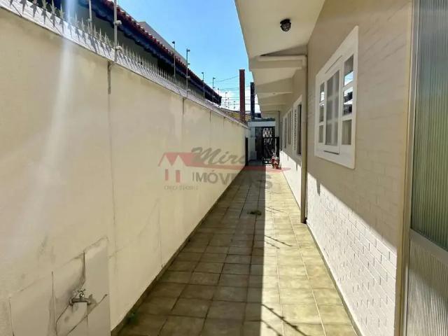 Terreno comercial para Locação em Peruíbe/SP Centro 10 Quartos