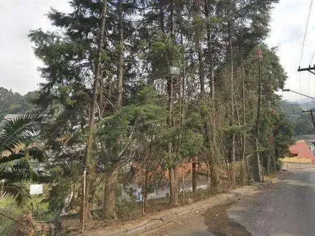 Terreno comercial para Locação em São Paulo/SP Três Cruzes