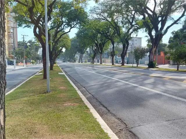 Terreno comercial para Locação em São Paulo/SP Vila Monumento