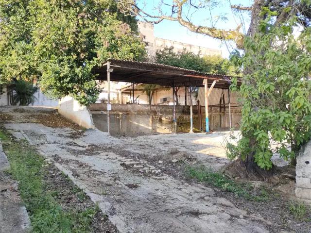 Terreno comercial para Locação em São Paulo/SP Vila Santa Catarina