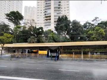 Terreno comercial para Locação em São Paulo/SP Cambuci 3 Quartos