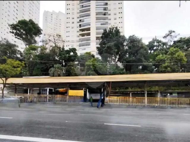 Terreno comercial para Locação em São Paulo/SP Cambuci 3 Quartos